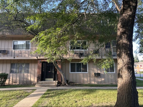 Tiny photo for 2310 Algonquin Road #6, Rolling Meadows, IL 60008 (MLS # 12768325)