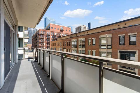 Tiny photo for 660 W WAYMAN Street #405B, Chicago, IL 60661 (MLS # 12722537)