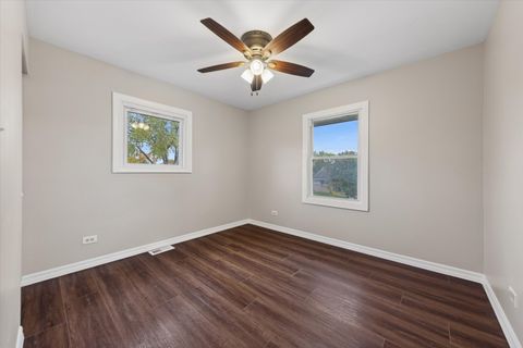 Tiny photo for Glendale Heights, IL 60139 (MLS # 12534697)