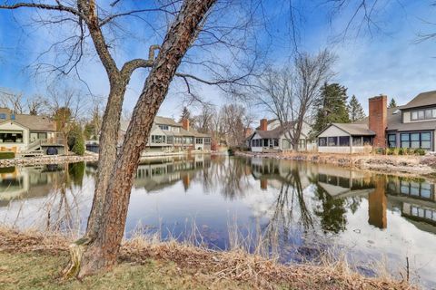 Tiny photo for 12 Warrington Drive, Lake Bluff, IL 60044 (MLS # 12606052)