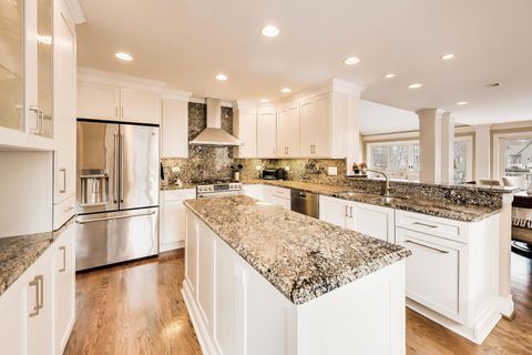 Tiny photo for 12 Warrington Drive, Lake Bluff, IL 60044 (MLS # 12606052)