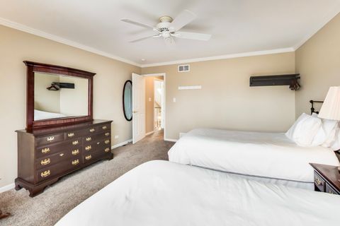 Tiny photo for 12 Warrington Drive, Lake Bluff, IL 60044 (MLS # 12606052)