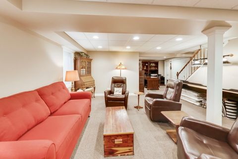 Tiny photo for 12 Warrington Drive, Lake Bluff, IL 60044 (MLS # 12606052)