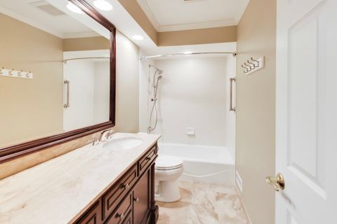 Tiny photo for 12 Warrington Drive, Lake Bluff, IL 60044 (MLS # 12606052)