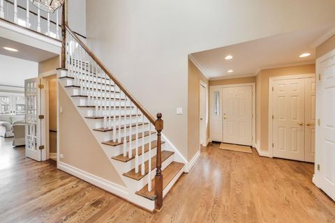 Tiny photo for 12 Warrington Drive, Lake Bluff, IL 60044 (MLS # 12606052)