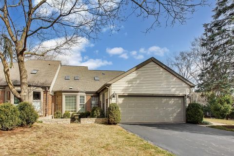 Tiny photo for 12 Warrington Drive, Lake Bluff, IL 60044 (MLS # 12606052)