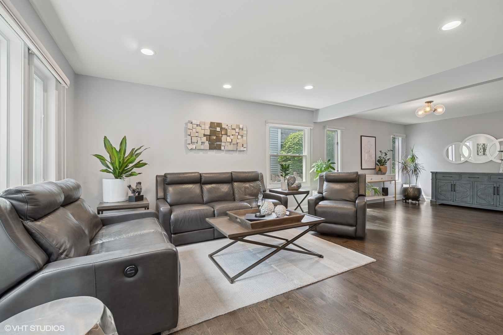 320 Chateau Drive
