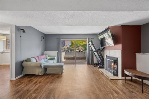 Tiny photo for 6551 Shagbark Court, Lisle, IL 60532 (MLS # 12513311)