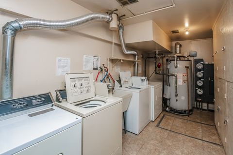 Tiny photo for 4917 W 109th Street #301, Oak Lawn, IL 60453 (MLS # 12653093)