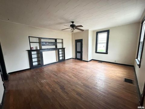 Tiny photo for 103 E 11TH Street, Belle Rive, IL 62810 (MLS # EB460572)