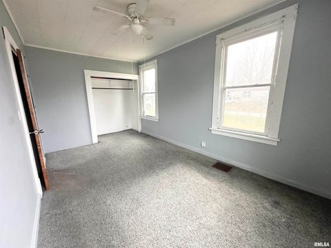 Tiny photo for 103 E 11TH Street, Belle Rive, IL 62810 (MLS # EB460572)