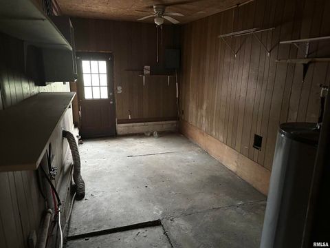 Tiny photo for 103 E 11TH Street, Belle Rive, IL 62810 (MLS # EB460572)