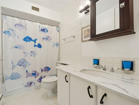 Tiny photo for 5901 N Sheridan Road #9C, Chicago, IL 60660 (MLS # 12547306)