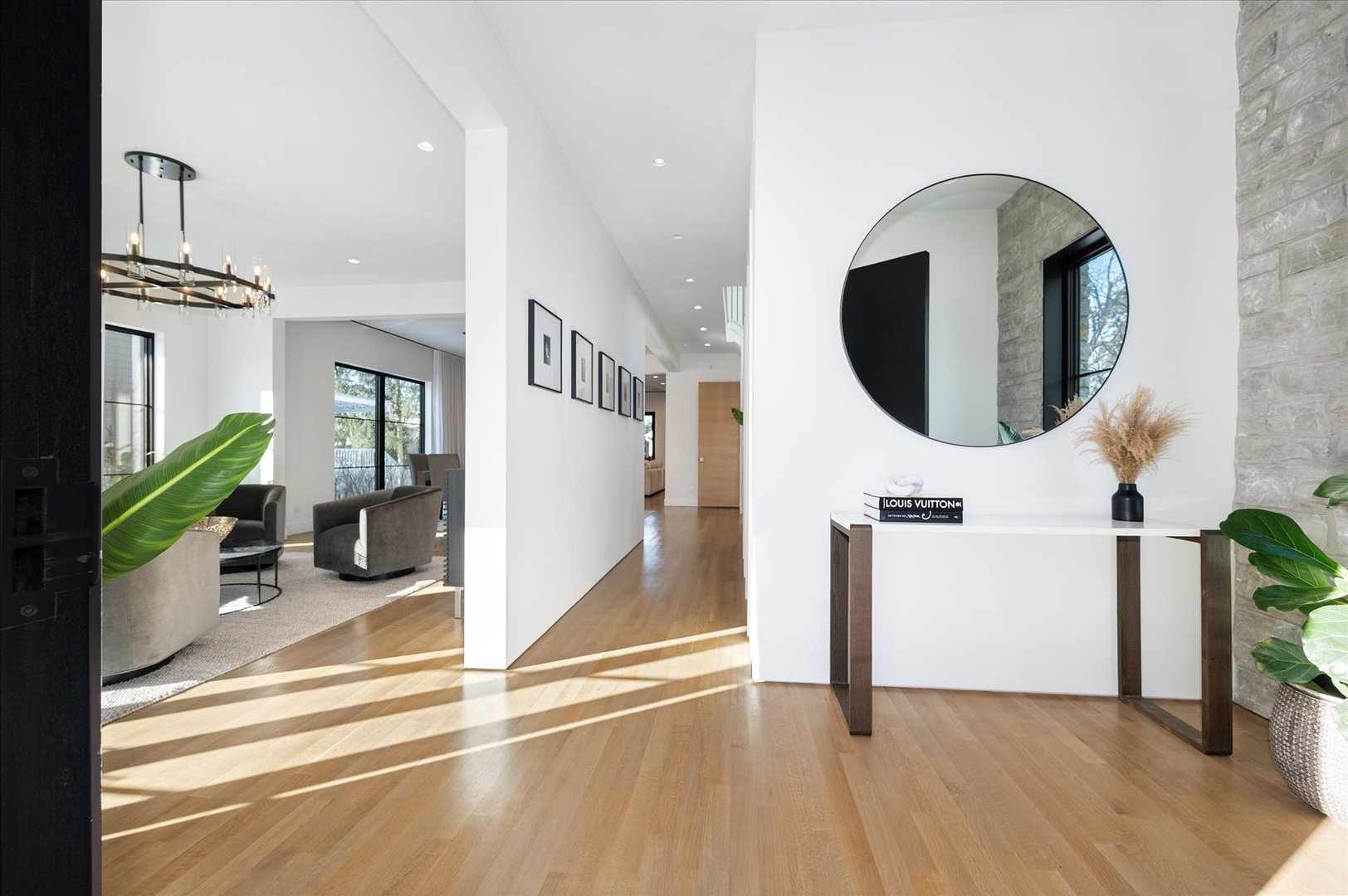 176 S Arlington Avenue