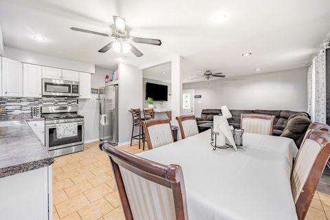 Tiny photo for 12737 S Manistee Avenue, Chicago, IL 60633 (MLS # 12633647)