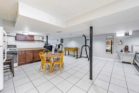 Tiny photo for 12737 S Manistee Avenue, Chicago, IL 60633 (MLS # 12633647)