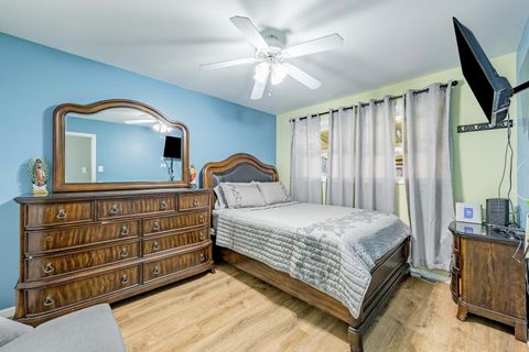 Tiny photo for 12737 S Manistee Avenue, Chicago, IL 60633 (MLS # 12633647)