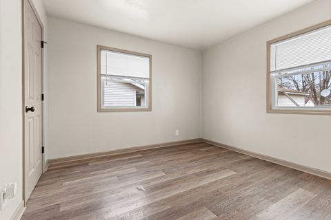 Tiny photo for 30 Gilbert Terrace, Machesney Park, IL 61115 (MLS # 12596769)