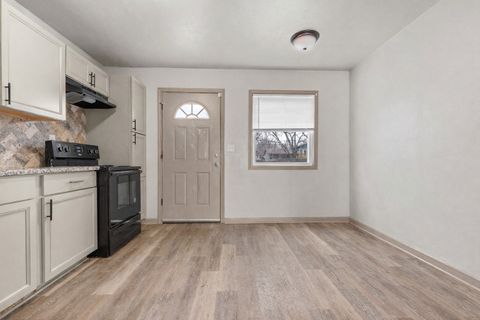 Tiny photo for 30 Gilbert Terrace, Machesney Park, IL 61115 (MLS # 12596769)