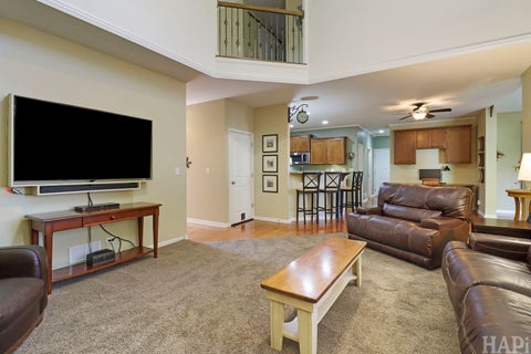 Tiny photo for 462 E Amberside Drive, Elgin, IL 60124 (MLS # 12694561)