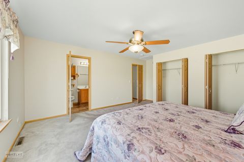 Tiny photo for 2804 Turnberry Drive, Ottawa, IL 61350 (MLS # 12488493)