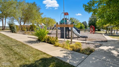 Tiny photo for 2804 Turnberry Drive, Ottawa, IL 61350 (MLS # 12488493)
