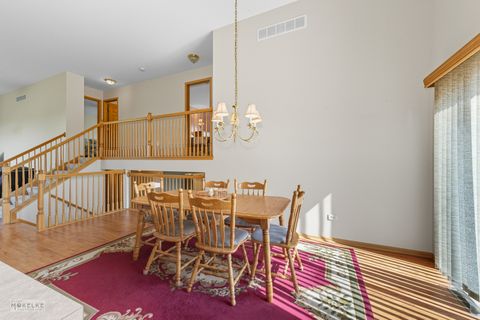 Tiny photo for 2804 Turnberry Drive, Ottawa, IL 61350 (MLS # 12488493)