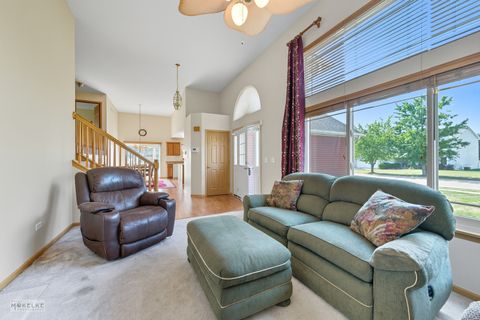 Tiny photo for 2804 Turnberry Drive, Ottawa, IL 61350 (MLS # 12488493)