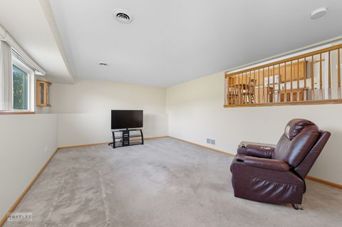 Tiny photo for 2804 Turnberry Drive, Ottawa, IL 61350 (MLS # 12488493)