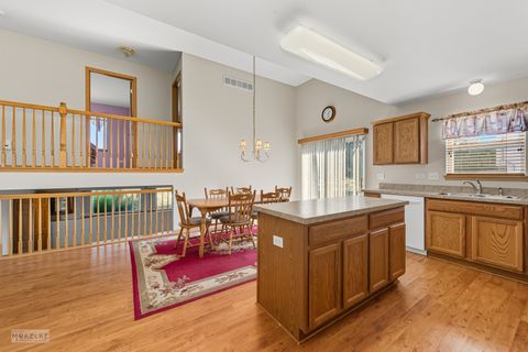 Tiny photo for 2804 Turnberry Drive, Ottawa, IL 61350 (MLS # 12488493)