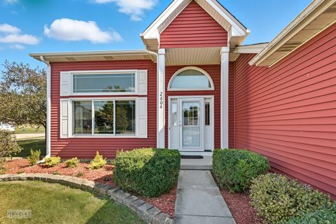 Tiny photo for 2804 Turnberry Drive, Ottawa, IL 61350 (MLS # 12488493)