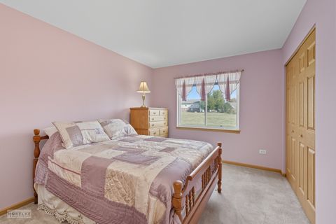 Tiny photo for 2804 Turnberry Drive, Ottawa, IL 61350 (MLS # 12488493)