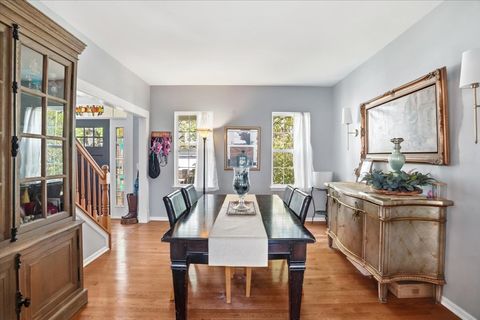 Tiny photo for 1062 Mount Vernon Drive, Grayslake, IL 60030 (MLS # 12639248)