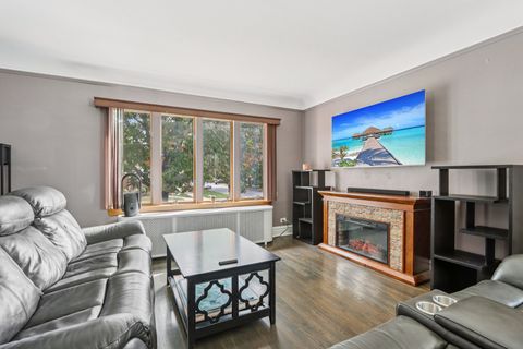 Tiny photo for 2246 Clinton Avenue, Berwyn, IL 60402 (MLS # 12492520)