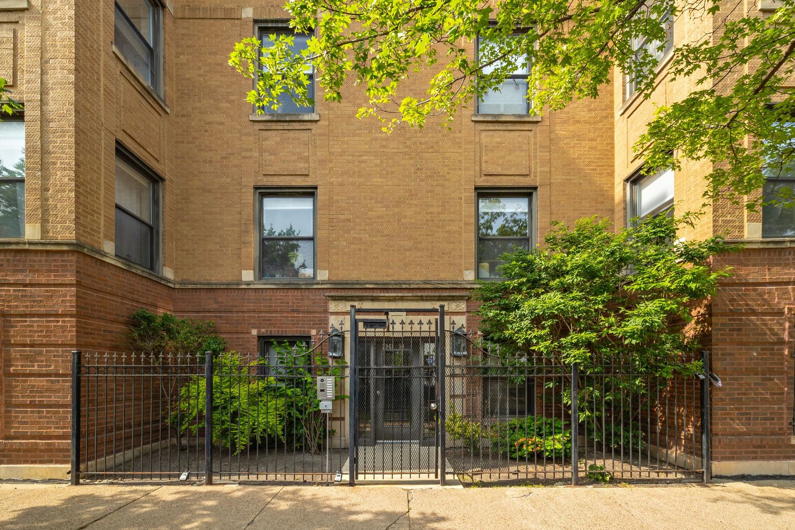 2950 W Cortland Street 2