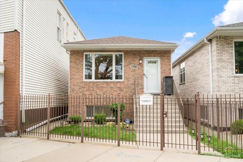 Photo of 3300 S Western Avenue, Chicago, IL 60608 (MLS # 12655471)