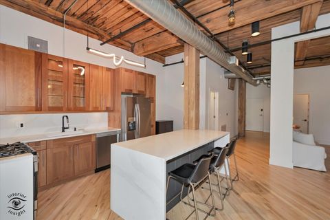 Tiny photo for 1000 W Washington Boulevard #240, Chicago, IL 60607 (MLS # 12655965)