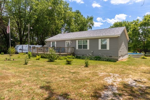 Photo of 8184 Knox Road, West Frankfort, IL 62896 (MLS # 12691382)