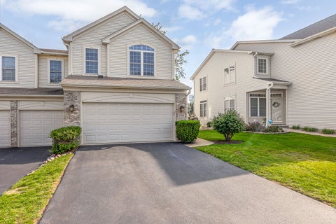 Tiny photo for 2139 Ashley Court #2139, Downers Grove, IL 60515 (MLS # 12779688)