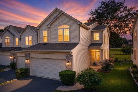 Photo of 2139 Ashley Court #2139, Downers Grove, IL 60515 (MLS # 12779688)