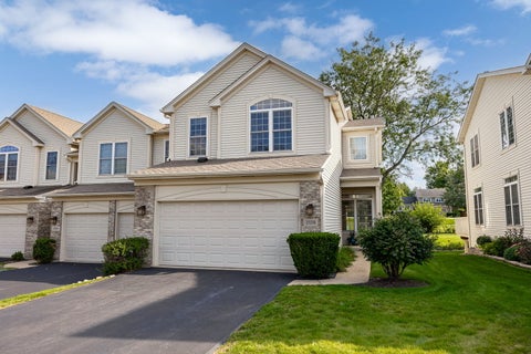 Tiny photo for 2139 Ashley Court #2139, Downers Grove, IL 60515 (MLS # 12779688)
