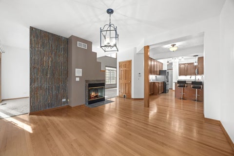 Tiny photo for 2139 Ashley Court #2139, Downers Grove, IL 60515 (MLS # 12779688)