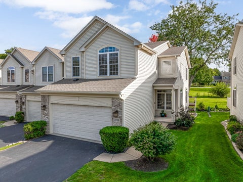 Tiny photo for 2139 Ashley Court #2139, Downers Grove, IL 60515 (MLS # 12779688)