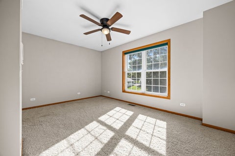 Tiny photo for 2139 Ashley Court #2139, Downers Grove, IL 60515 (MLS # 12779688)