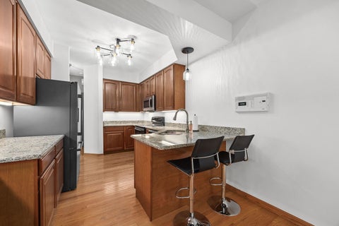 Tiny photo for 2139 Ashley Court #2139, Downers Grove, IL 60515 (MLS # 12779688)