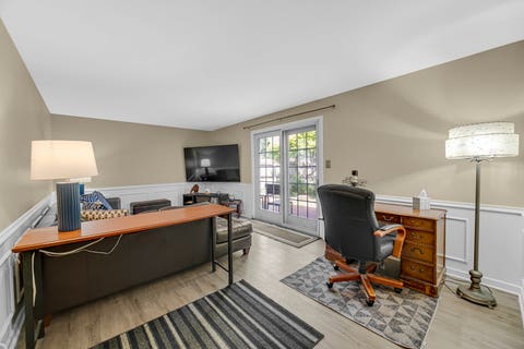 Tiny photo for 418 Earl Avenue, Joliet, IL 60436 (MLS # 12593024)