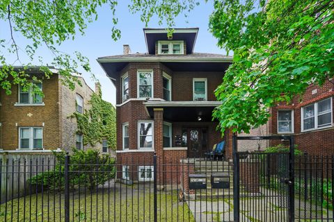4834 N Ridgeway Avenue Chicago IL 60625
