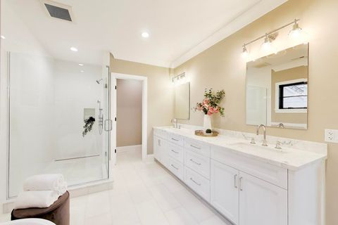 Tiny photo for 2938 Indianwood Road, Wilmette, IL 60091 (MLS # 12631238)