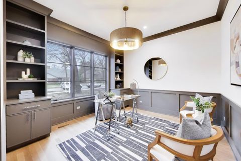 Tiny photo for 2938 Indianwood Road, Wilmette, IL 60091 (MLS # 12631238)