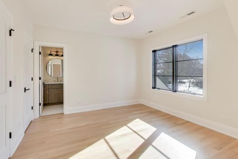 Tiny photo for 2938 Indianwood Road, Wilmette, IL 60091 (MLS # 12631238)